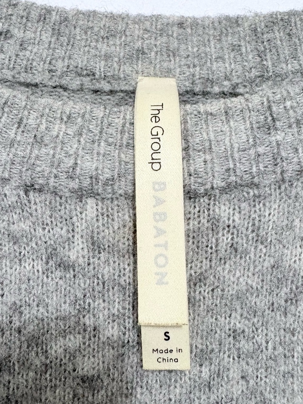Babaton Aritzia Thurlow Oversized Boho Pullover Sweater sz S Gray Merino Laine - Picture 3 of 8